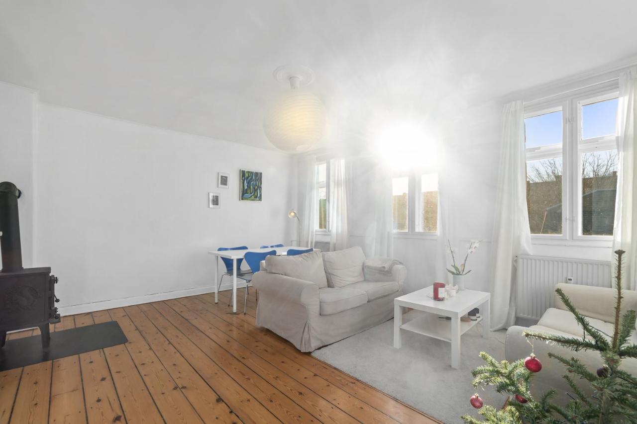 Rooms In Quiet White Villa Apartment Hortensiavej 8 On Frederiksberg C コペンハーゲン エクステリア 写真